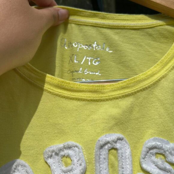 3/$15 Y2k Yellow Aeropostale graphic tee vintage grunge 2000s - Picture 4 of 8